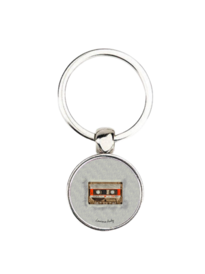 porte_cle_25mm_vintage_personnalisee_laurence_audy_k7